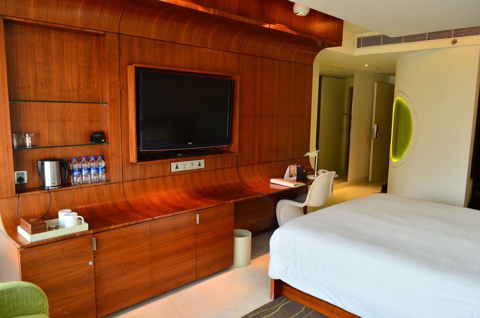 Luxury Room | Room amenity