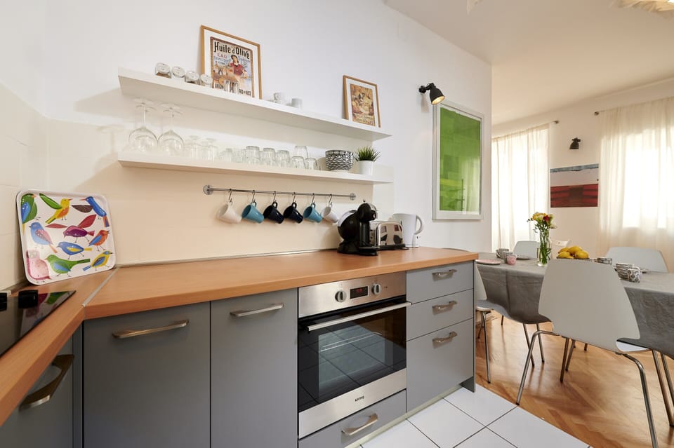 Apartment, 2 Bedrooms | Private kitchen | Full-size fridge, oven, stovetop, dishwasher