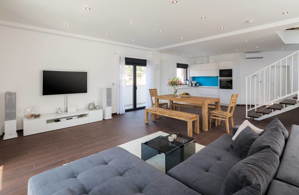 Villa, 4 Bedrooms | Living area | Flat-screen TV