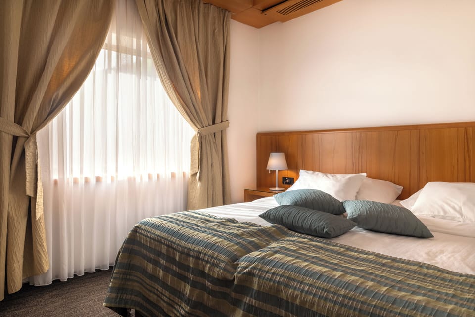 In-room safe, soundproofing, iron/ironing board (on request)