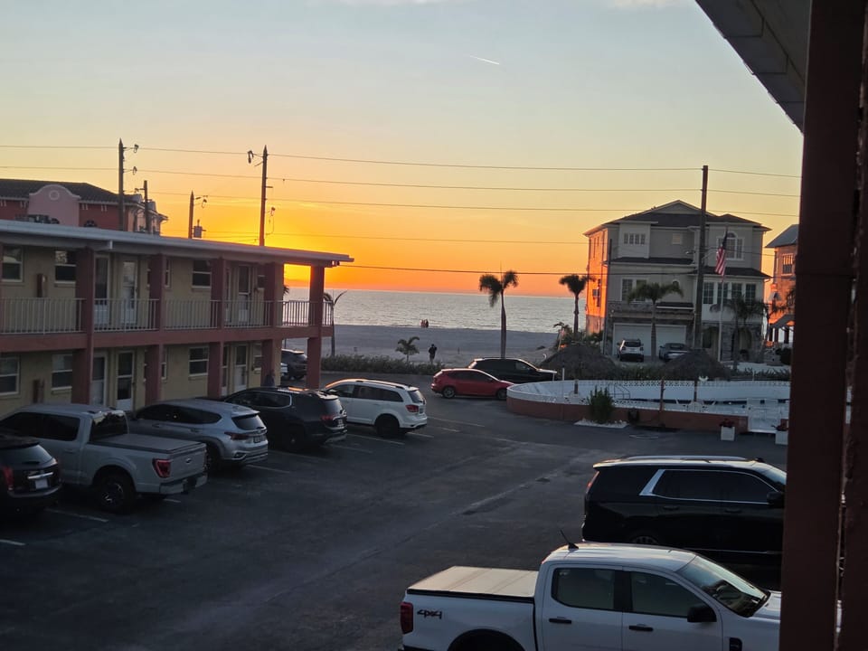 View to the Beach!
