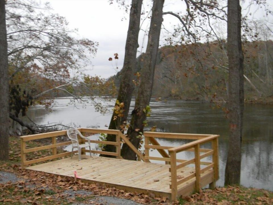 Access to Shenandoah River ...