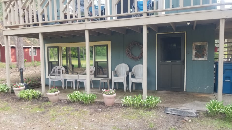 Ground Level Walkout Patio