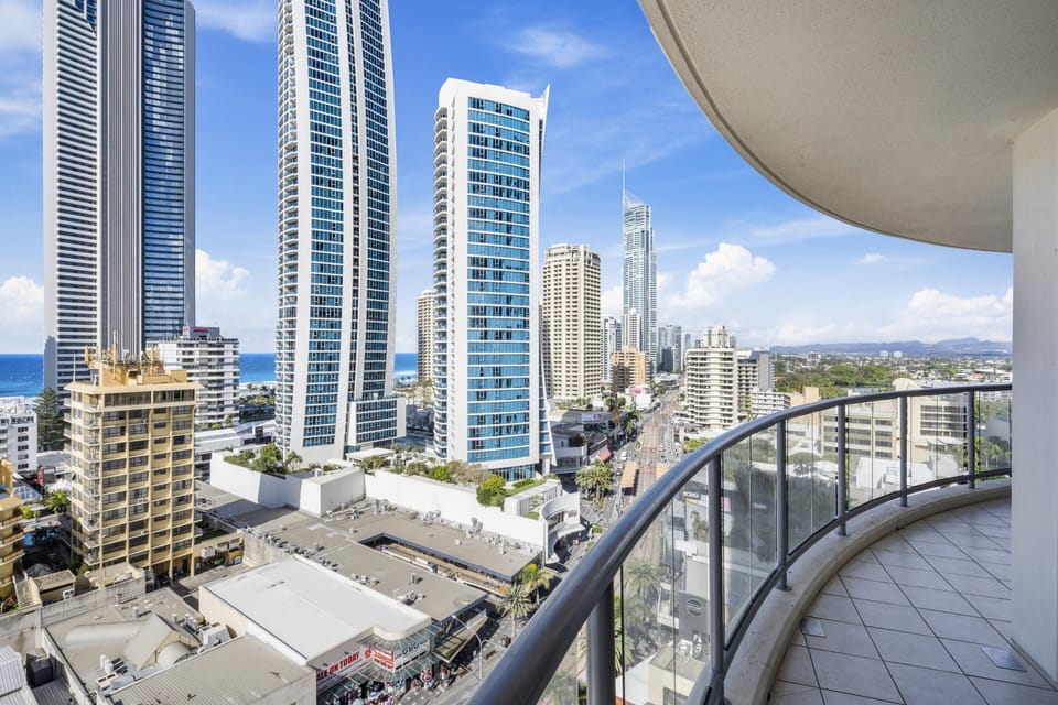 Chevron Apt. 1135