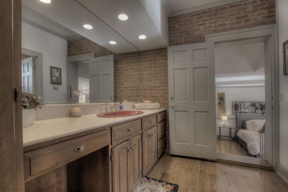 Rose Suite Dressing Room