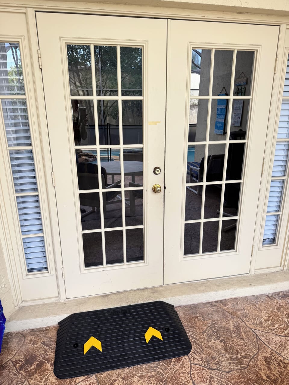 Wheelchair access to pool deck