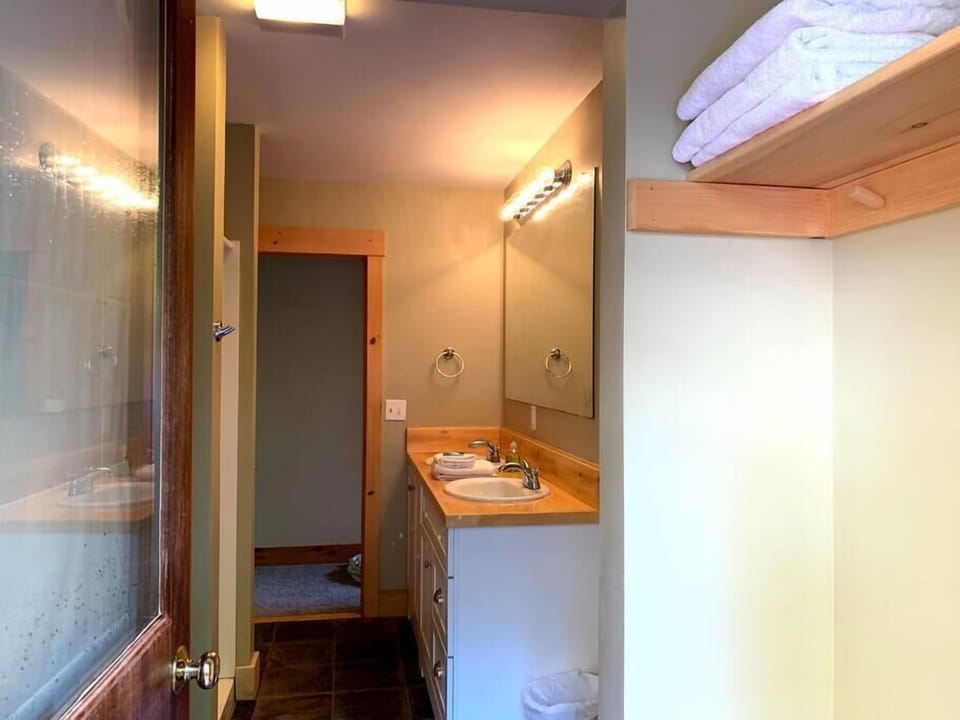 First Floor Bathroom