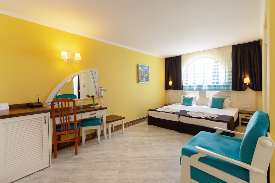 Junior Studio Suite, Balcony, Sea View | Desk, laptop workspace, soundproofing, iron/ironing board