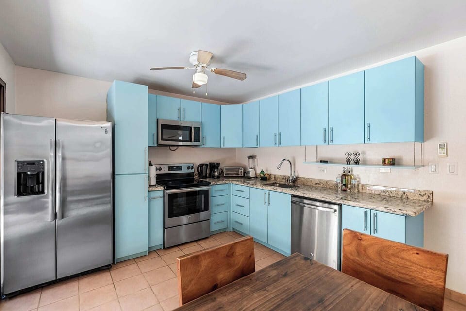 Spacious Kitchen
