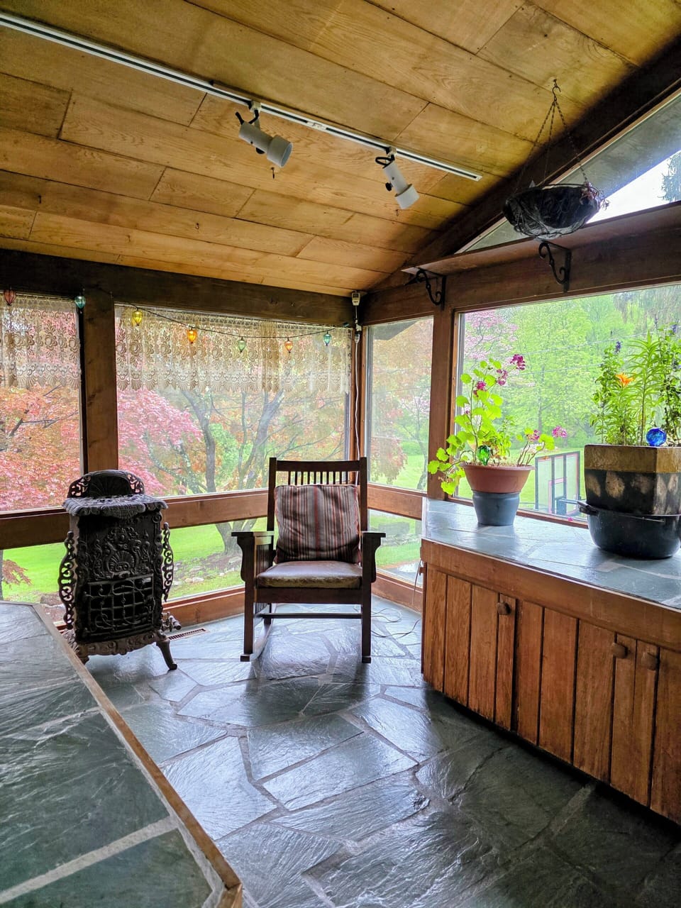 Bar/Garden Room