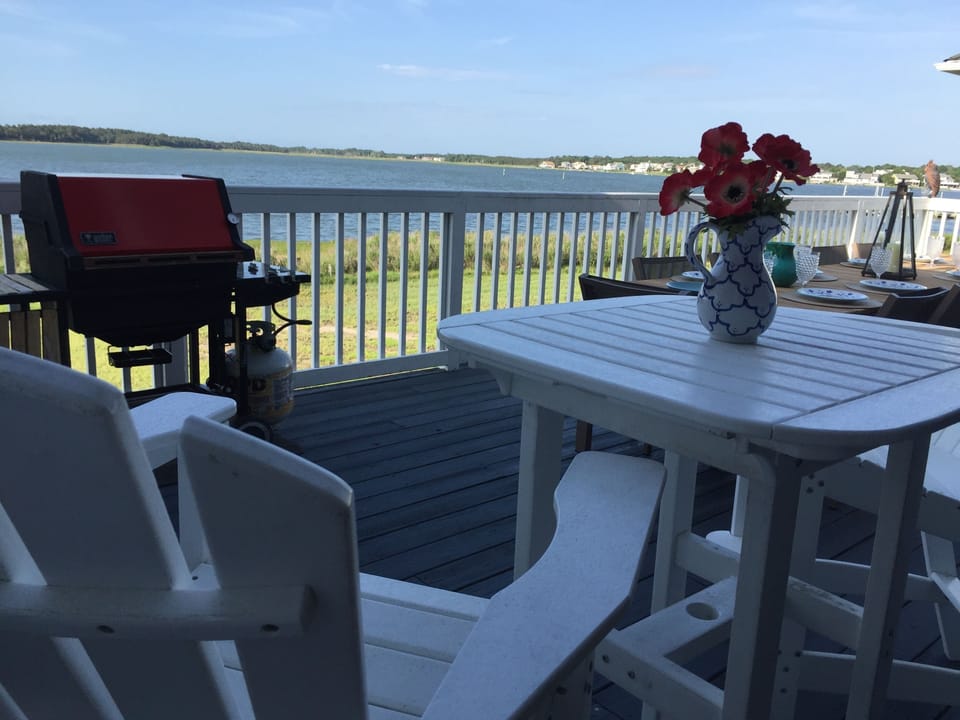 Another perfect day. Start it here.  Also note Weber grill w/gas provided.