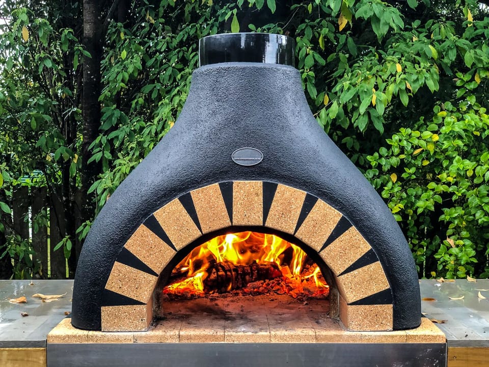 Outdoor Wood-fired Oven