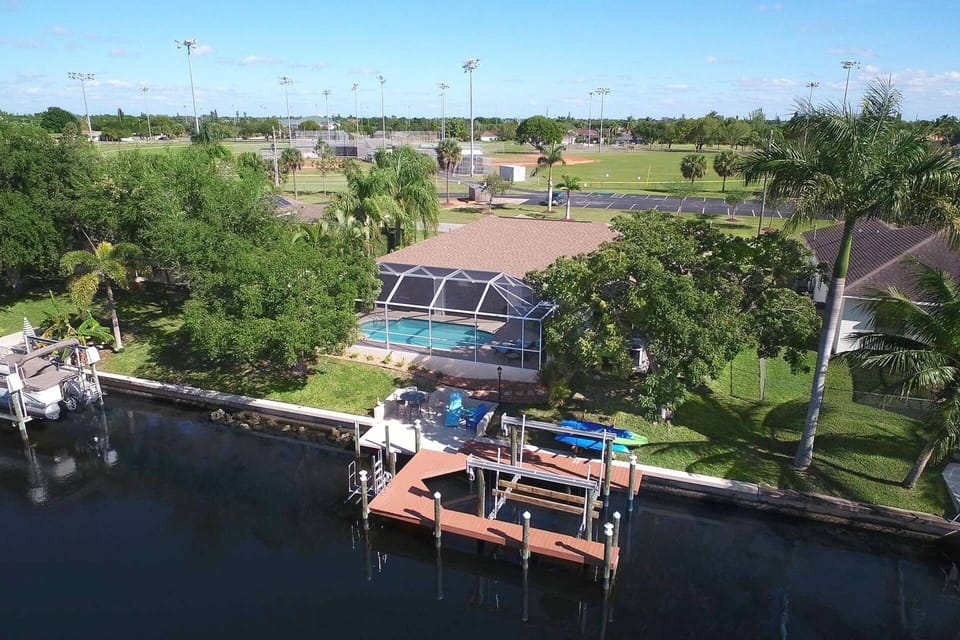 Rent a boat or bring your owner & store it in the boat lift during your stay