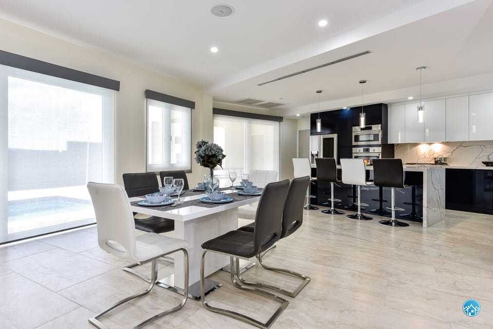 Dining table with 6 seats