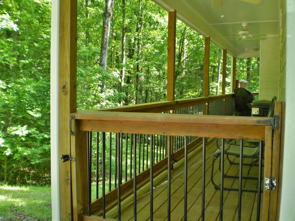 Side Covered Porch in Summer w/Ceiling Fans