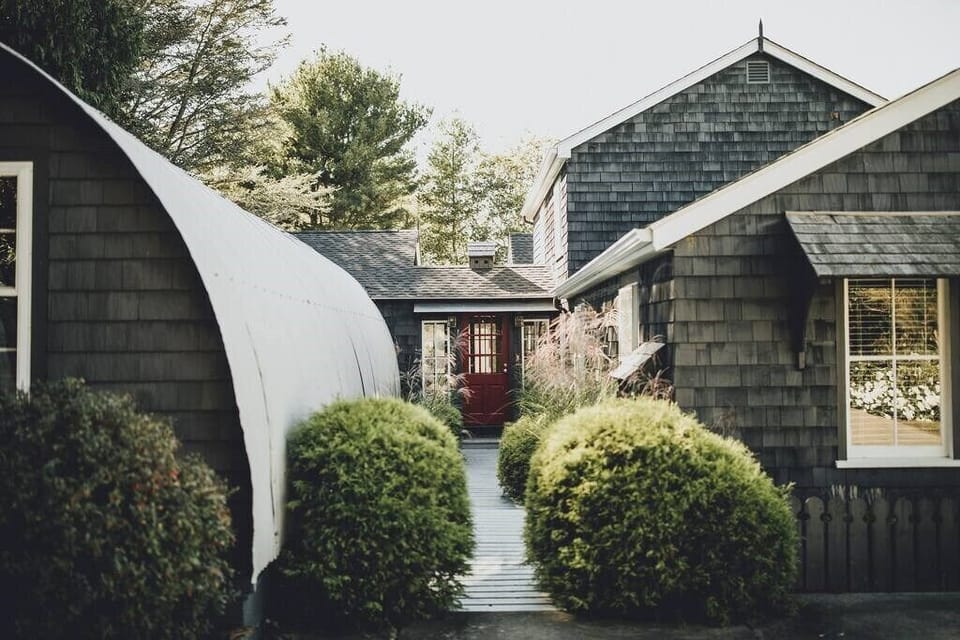 Welcome to our' The Quonset Hut' Our Family cannot wait to host you! - Love The Moore House Family