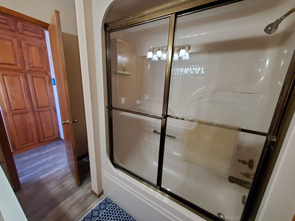 Master Bath has a Tub/Shower Combo