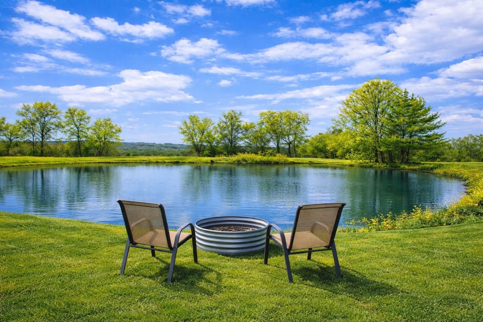 Settle into a quiet rhythm by the private pond, where still water, open skies, and fresh country air invite you to slow down and stay awhile.
Whether it’s coffee at sunrise or stories by the fire, this is where connection comes easy.