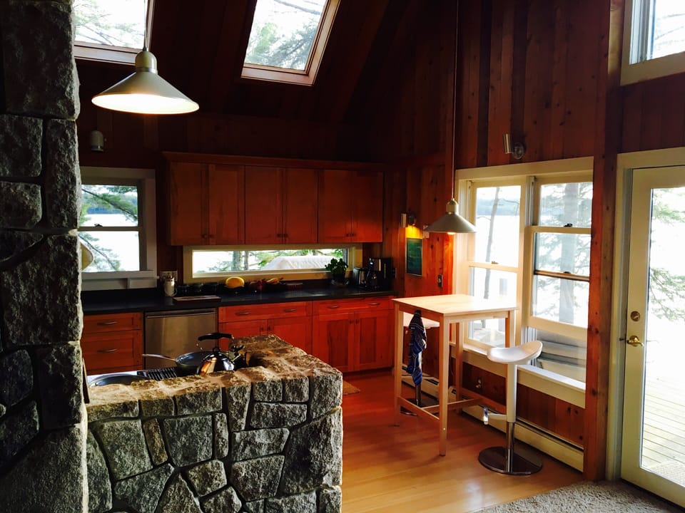 Kitchen and coffee area