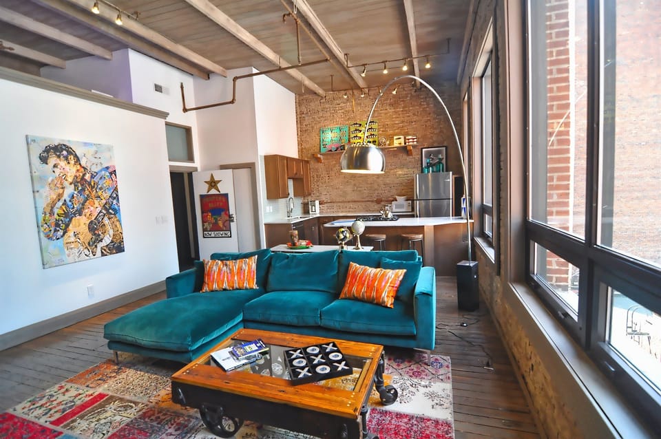 Spacious Living Area – Big Windows, Fireplace & More
