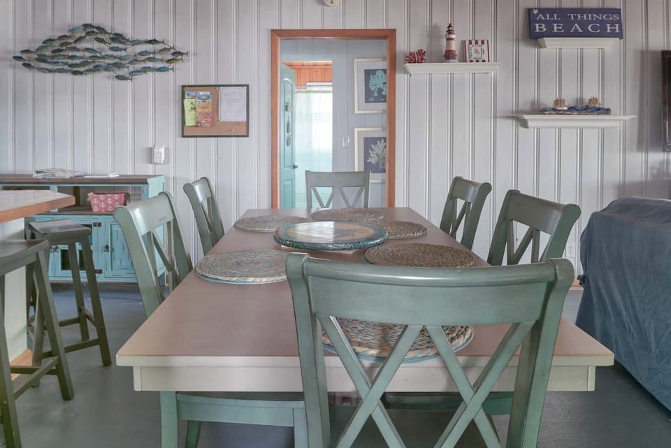 Large dining room seat 6