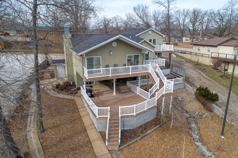 Lots of space for your family to roam.
