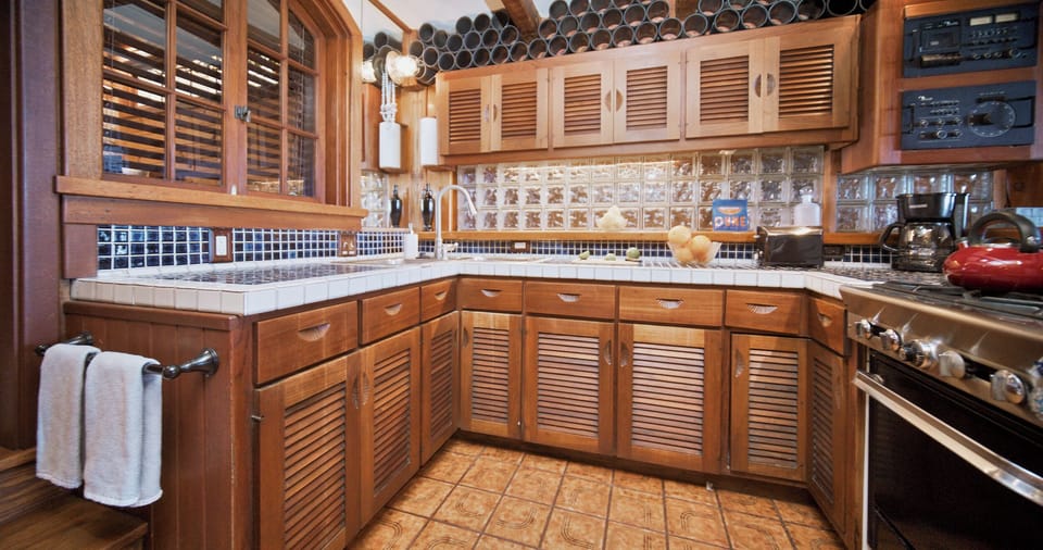 Quaint kitchen perfect for cooking up your favorite dish after a long beach day