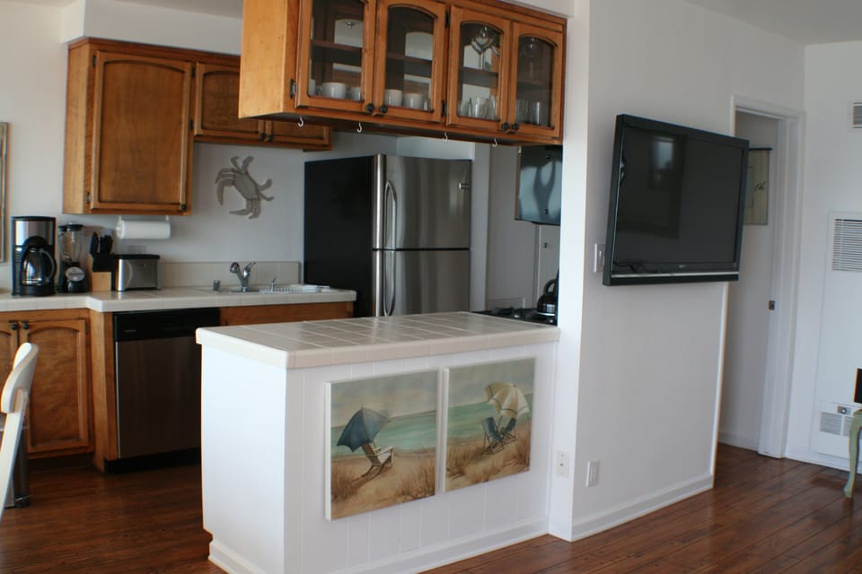 Kitchen with plenty of counter space