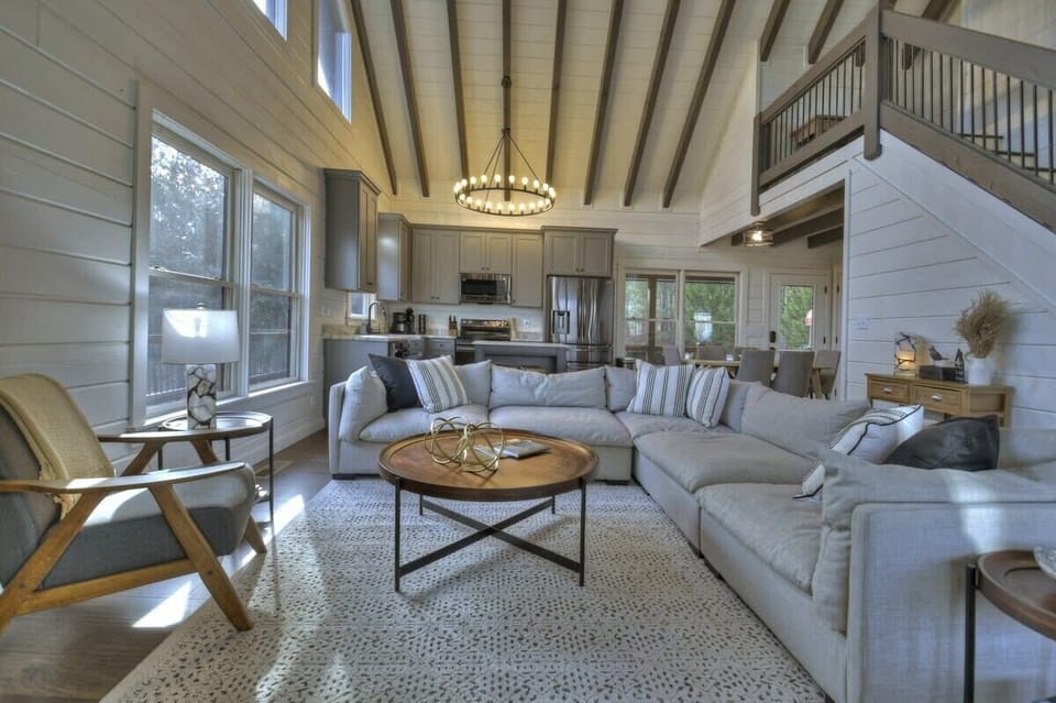 Main level living room