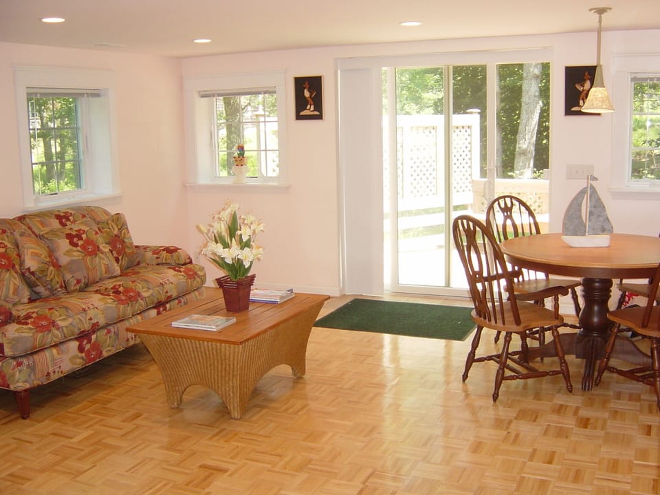 Living space on the first floor