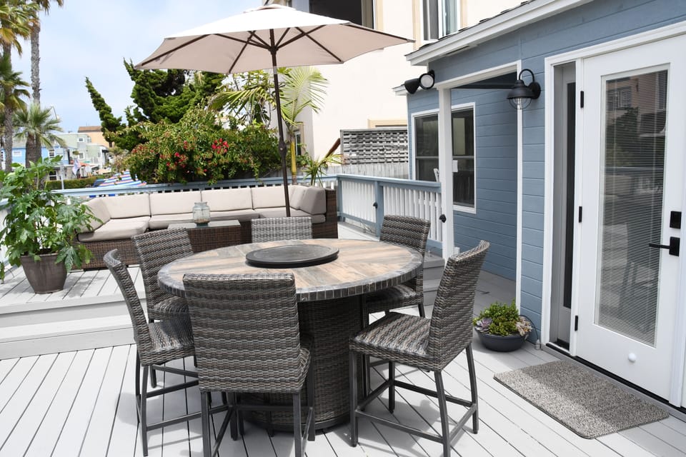 Fire-pit table