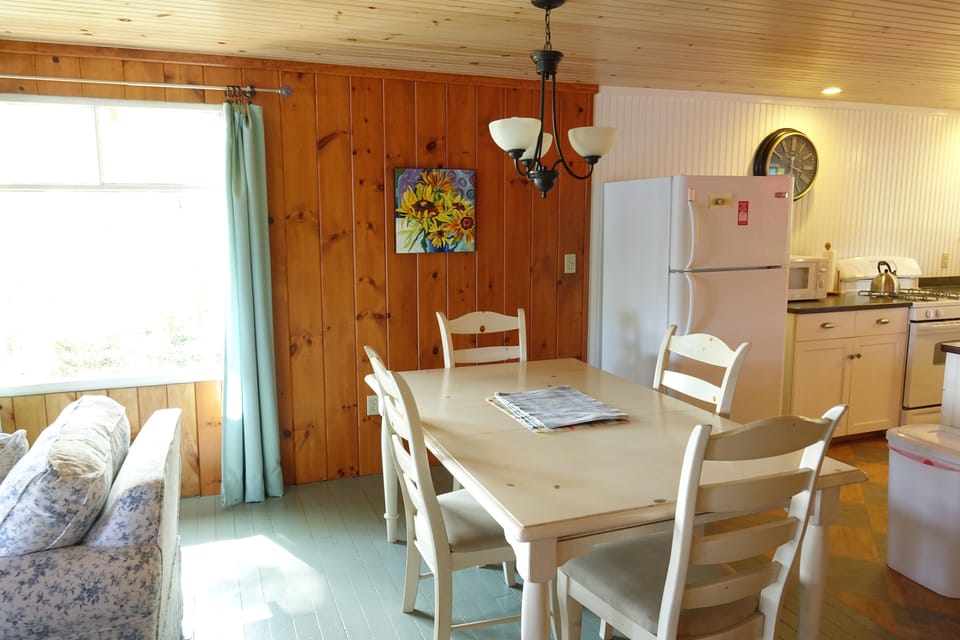 Seating for four at the table.