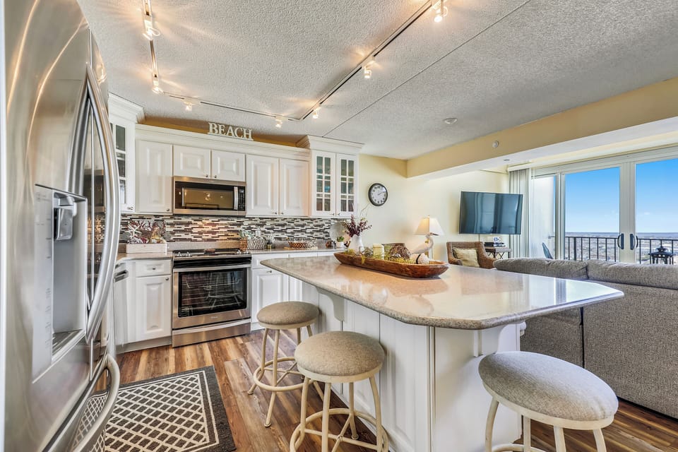 Main Level,Kitchen,