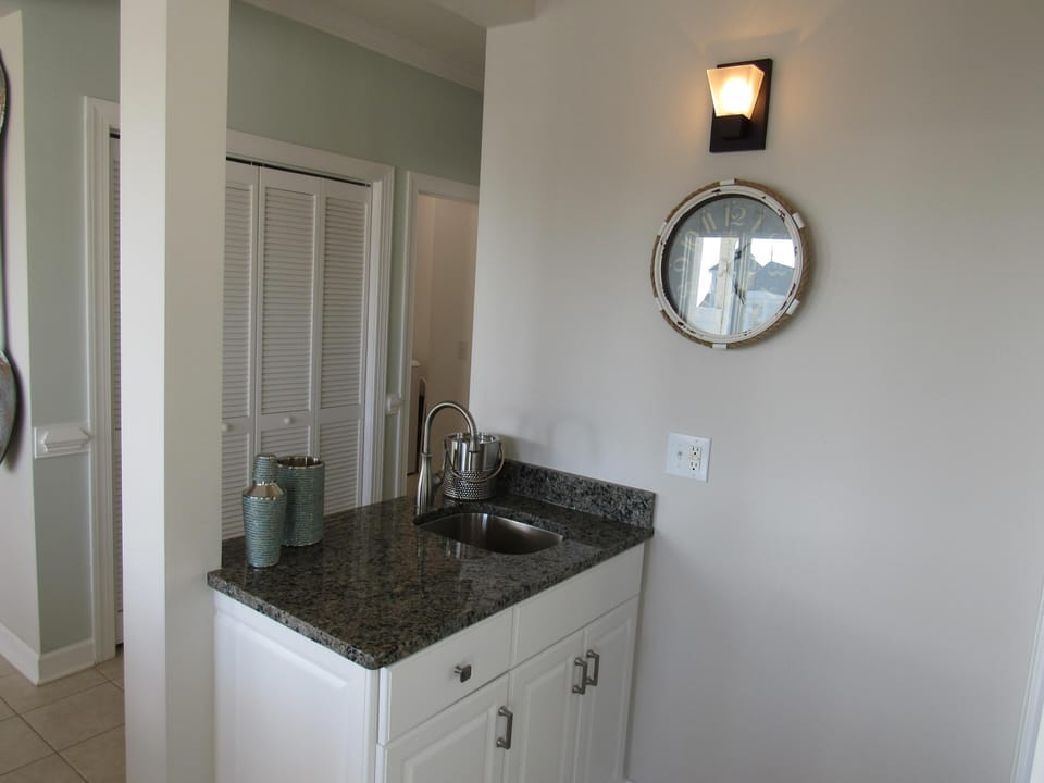 wet bar