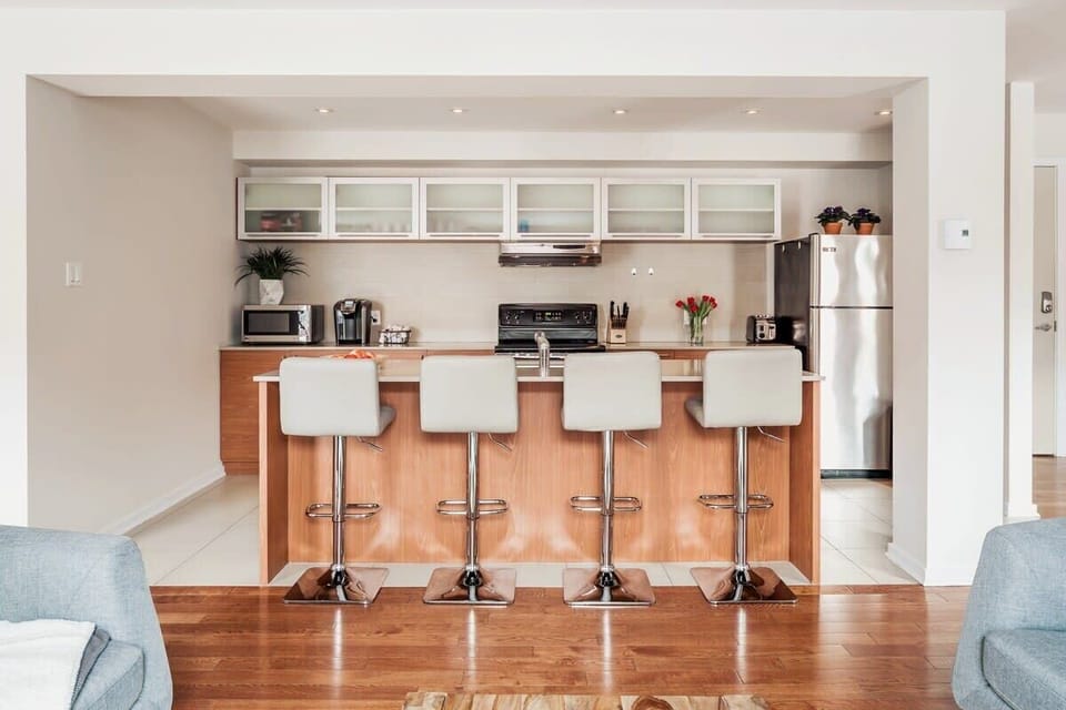Large and functional fully equipped kitchen