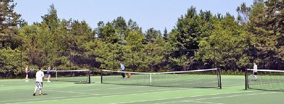 Tennis Co