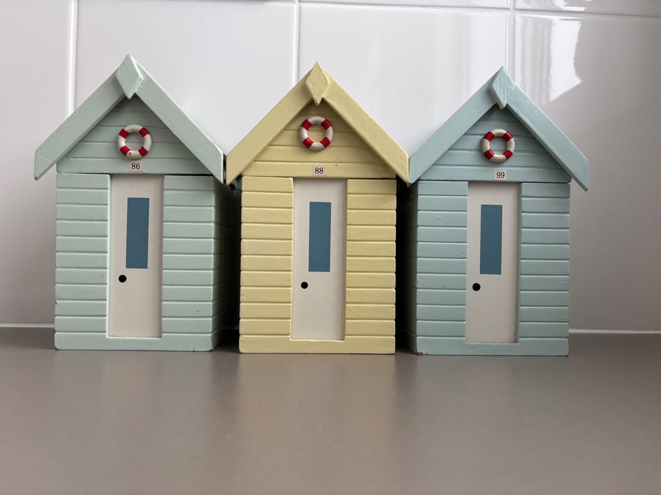 Coastal themed decor gives you that holiday feeling as soon as you arrive.