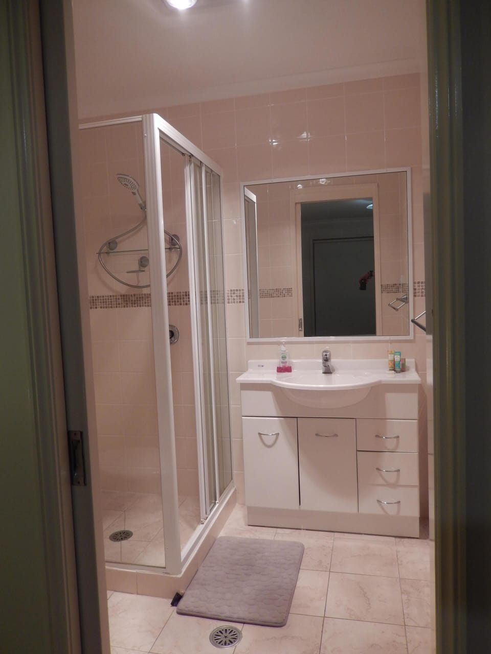 Ensuite