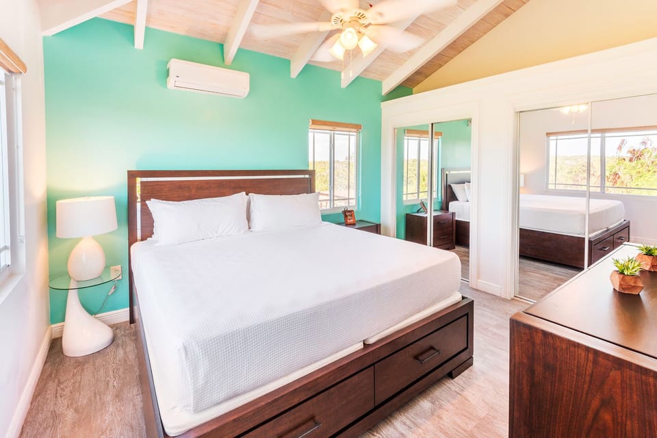 King Bedroom