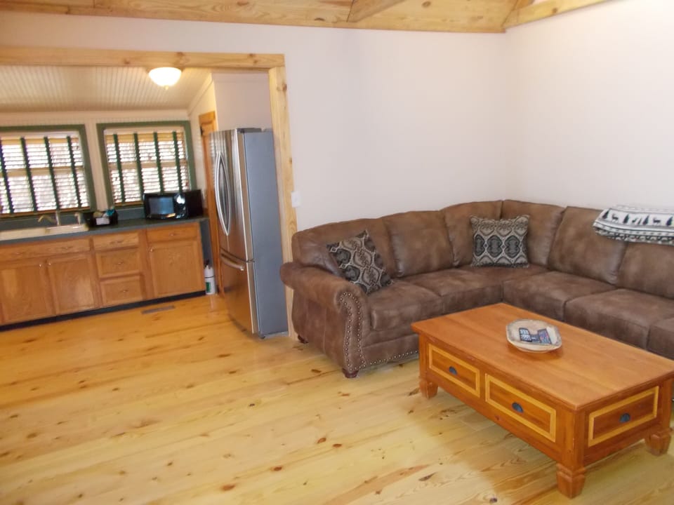 Living Room/Kitchen