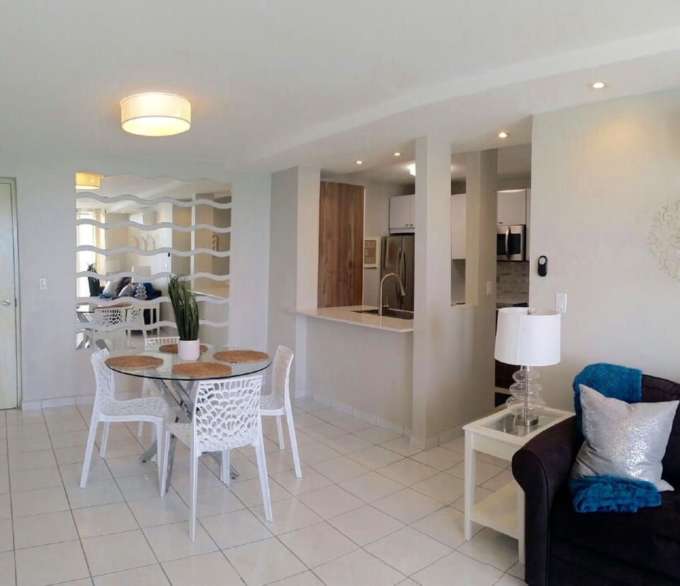 Kitchen and dining area