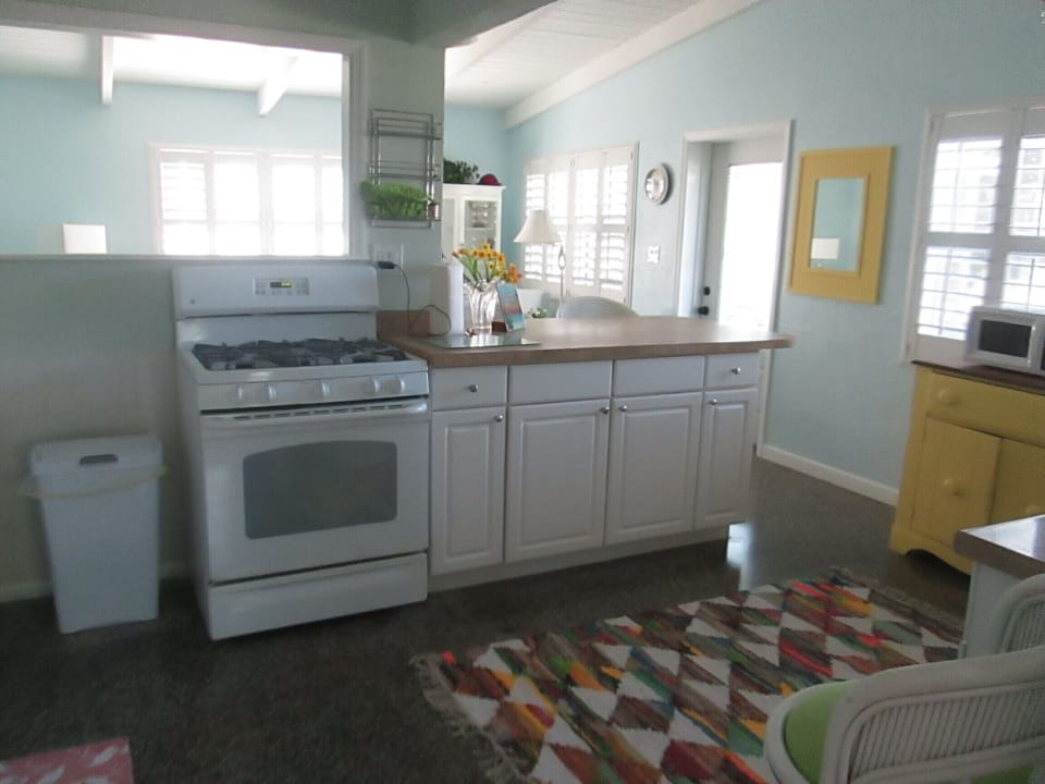 Kitchen with gas range