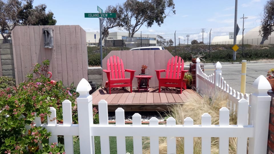 Front yard sitting area