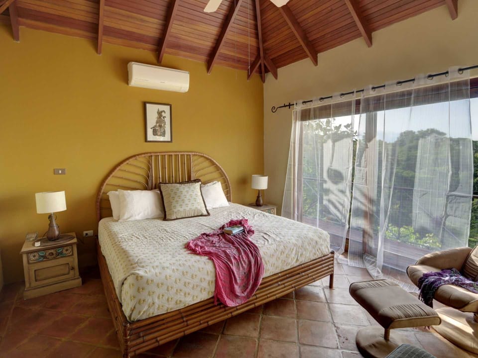 Casita bedroom