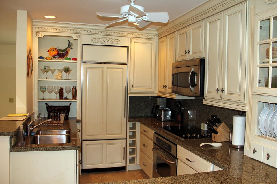 Chef's Kitchen, fully equipped with breathtaking view