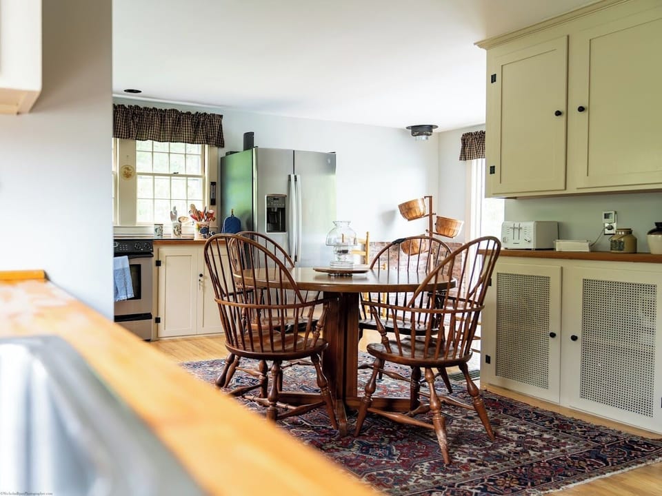 Country Kitchen