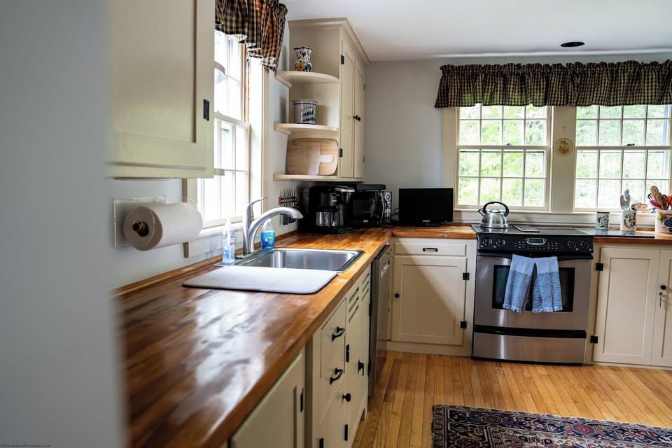 Country Kitchen