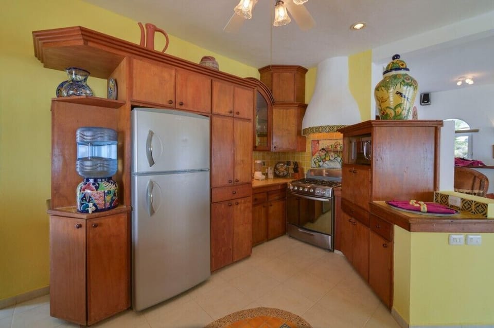Canteena-Kitchen-Area-A-1024x682.jpg