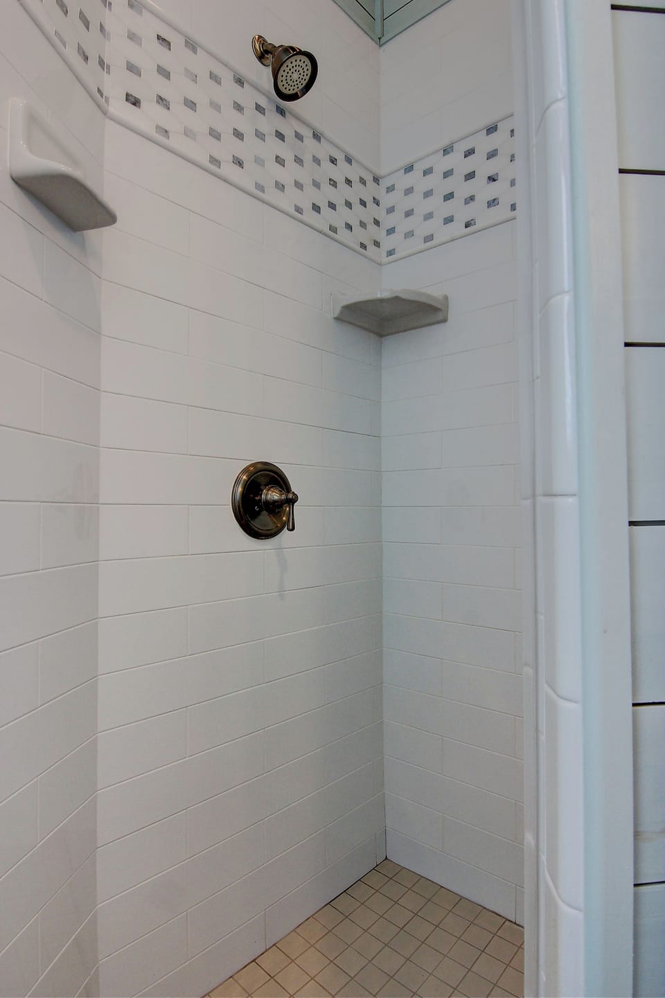 1st Floor, Shared Bathroom
