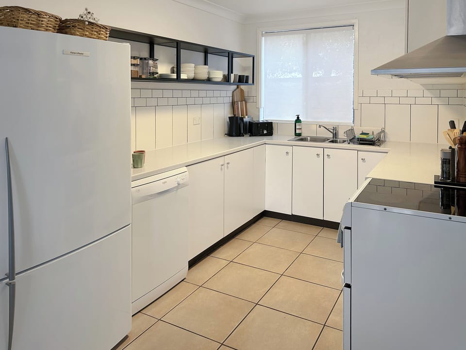 kitchen large fridge/freezer and dishwasher